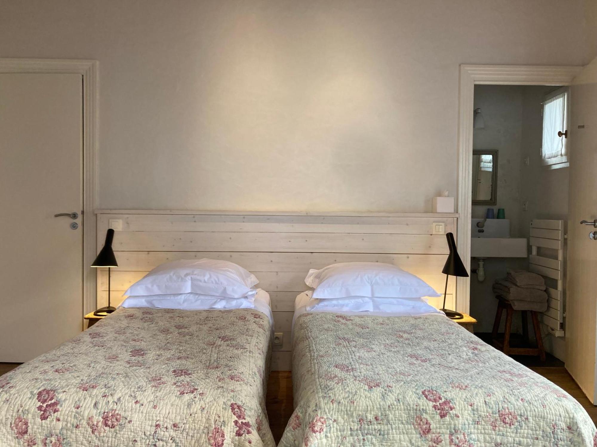 Hotel Le Senechal Ars-en-Ré Екстериор снимка